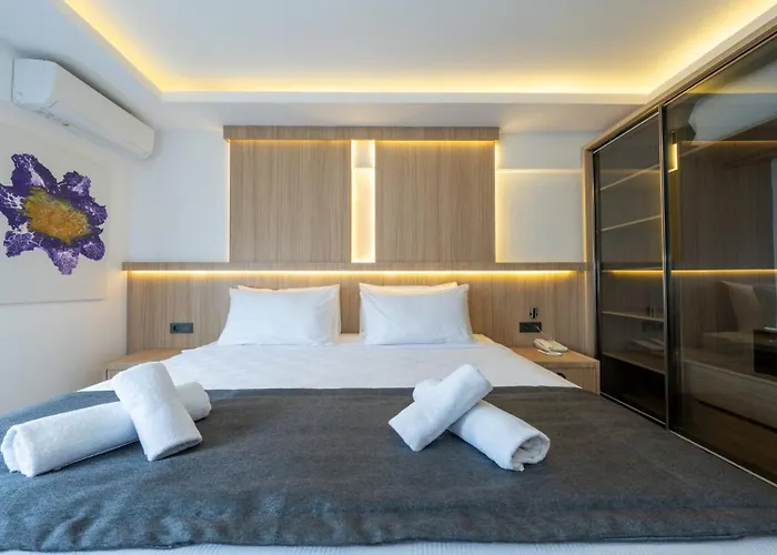 Skykhan Hotel