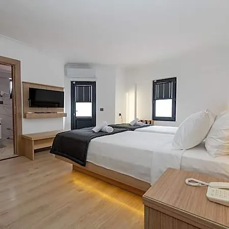 Hotel Skykhan *