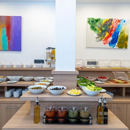 Skykhan מלון פאטהיה